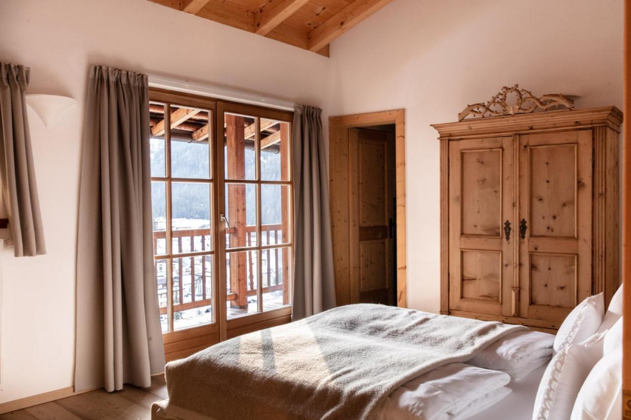 Chalet D'Ert ลาวาลเล ภายนอก รูปภาพ
