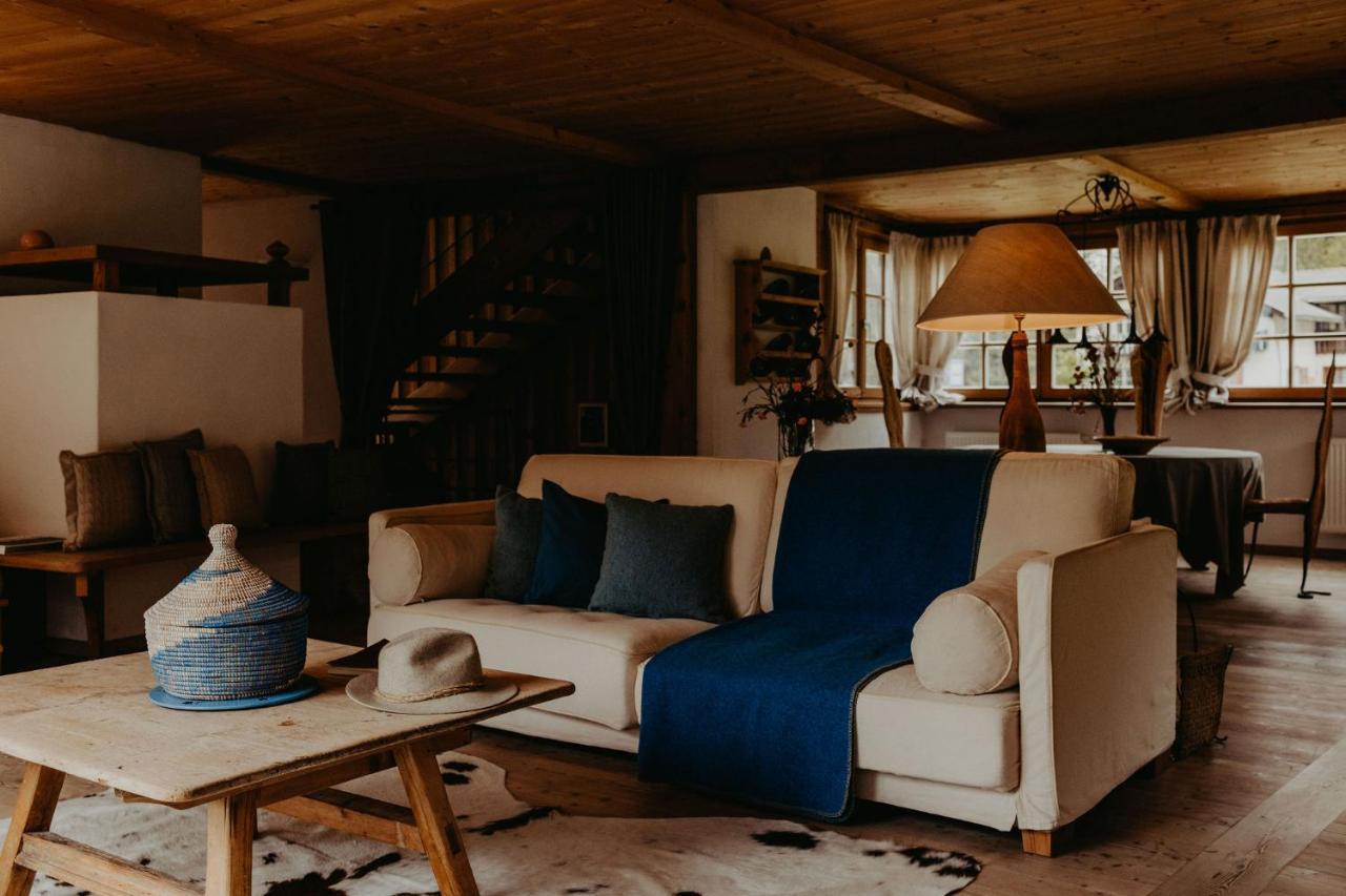 Chalet D'Ert ลาวาลเล ภายนอก รูปภาพ