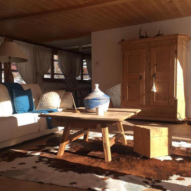 Chalet D'Ert ลาวาลเล ภายนอก รูปภาพ